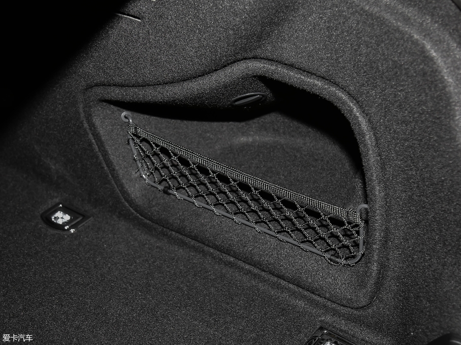 2018?yun)WA4L 30 40 TFSI M(jn)ȡ