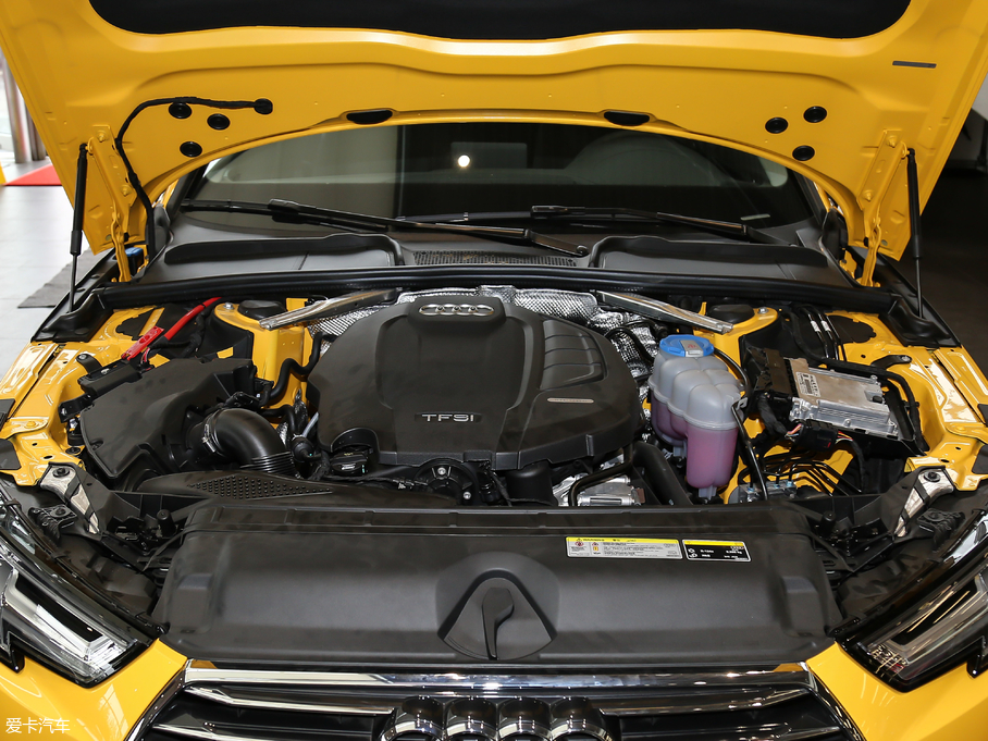 2018WA4L 30 40 TFSI Mȡ