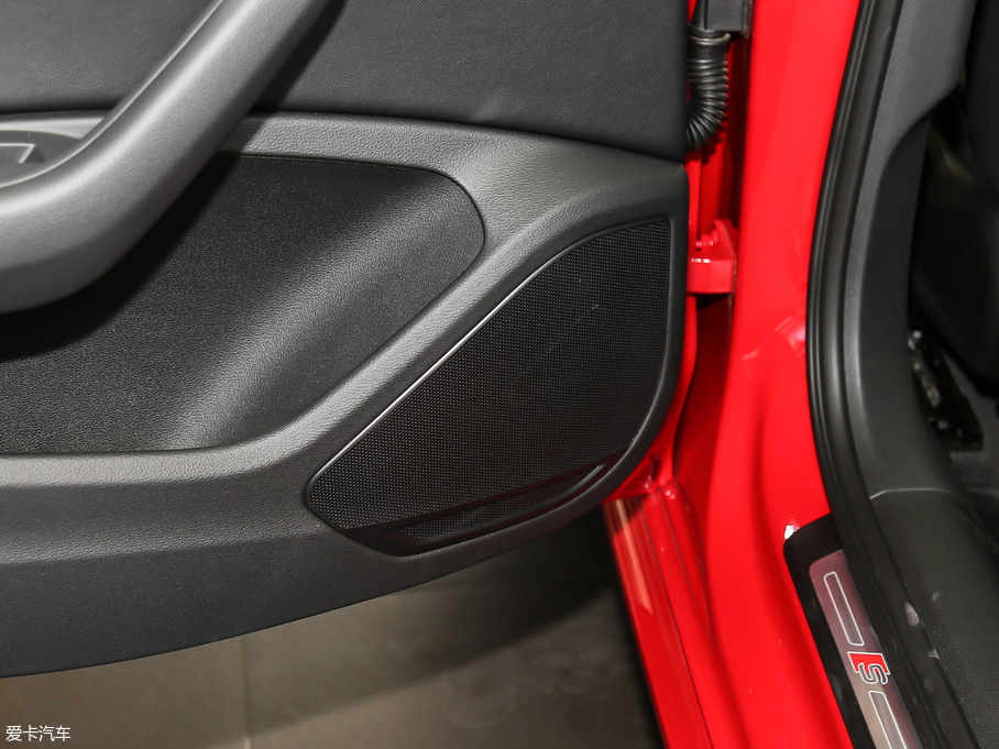 2018WA4L 30 40 TFSI \