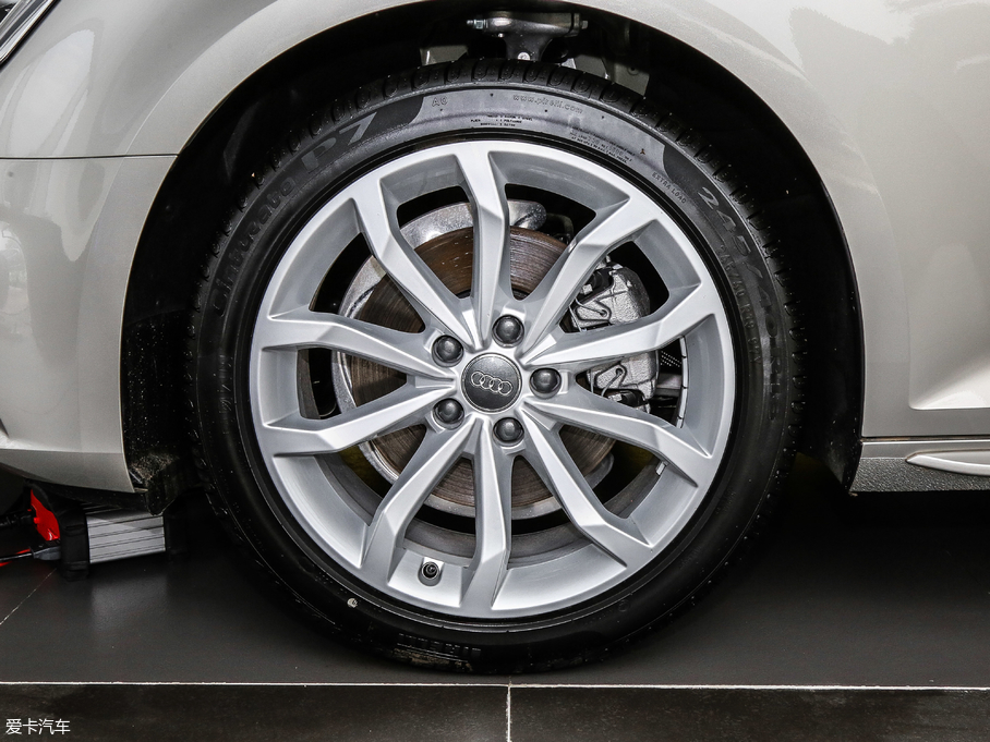 2018WA4L 30 40 TFSI \