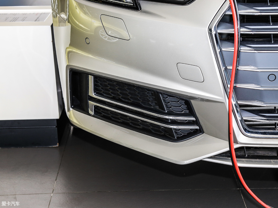 2018WA4L 30 40 TFSI \