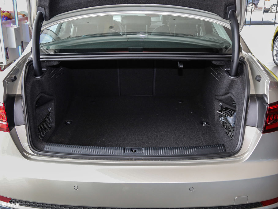 2018?yun)WA4L 30 40 TFSI \(yn)(dng)