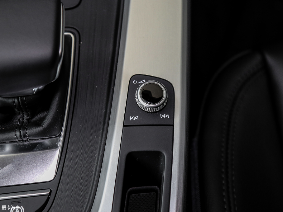 2018WA4L 30 40 TFSI \