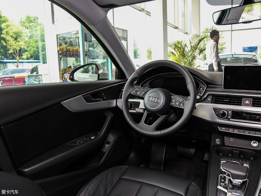 2018WA4L 30 40 TFSI \