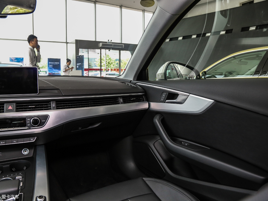 2018WA4L 30 40 TFSI \