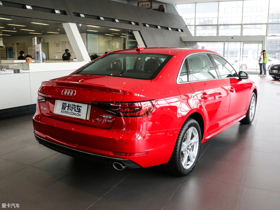 2018WA4L 30 40 TFSI Mȡ