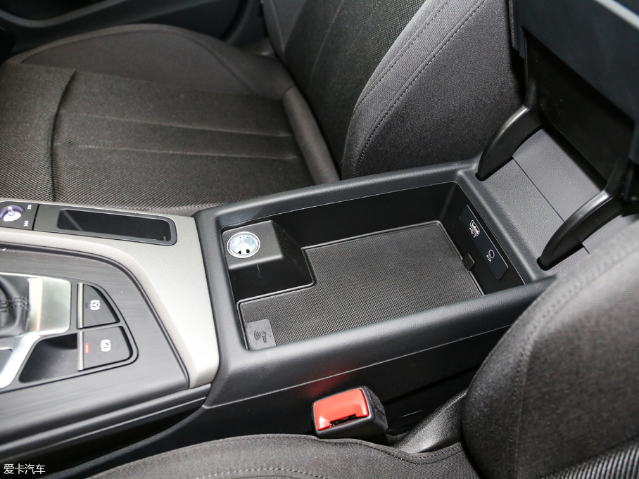 2018WA4L 30 40 TFSI Mȡ