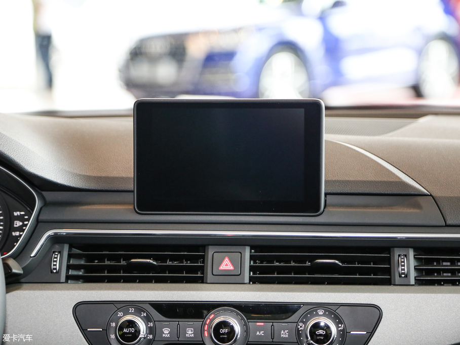 2018WA4L 30 40 TFSI Mȡ