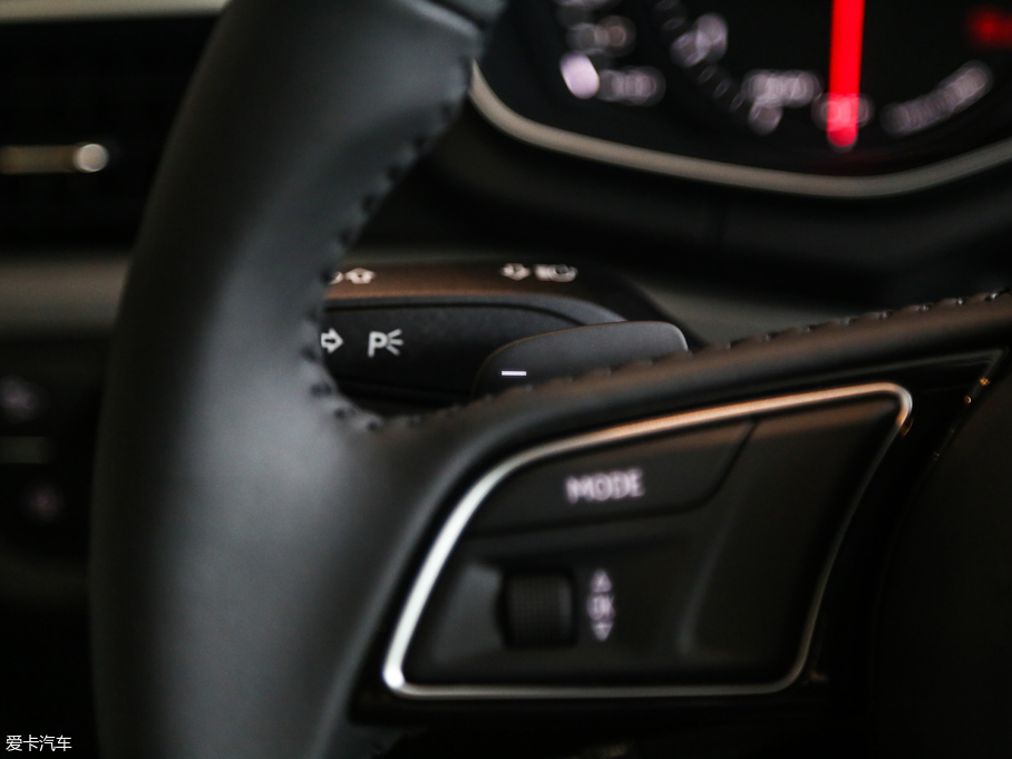 2018WA4L 30 40 TFSI Mȡ