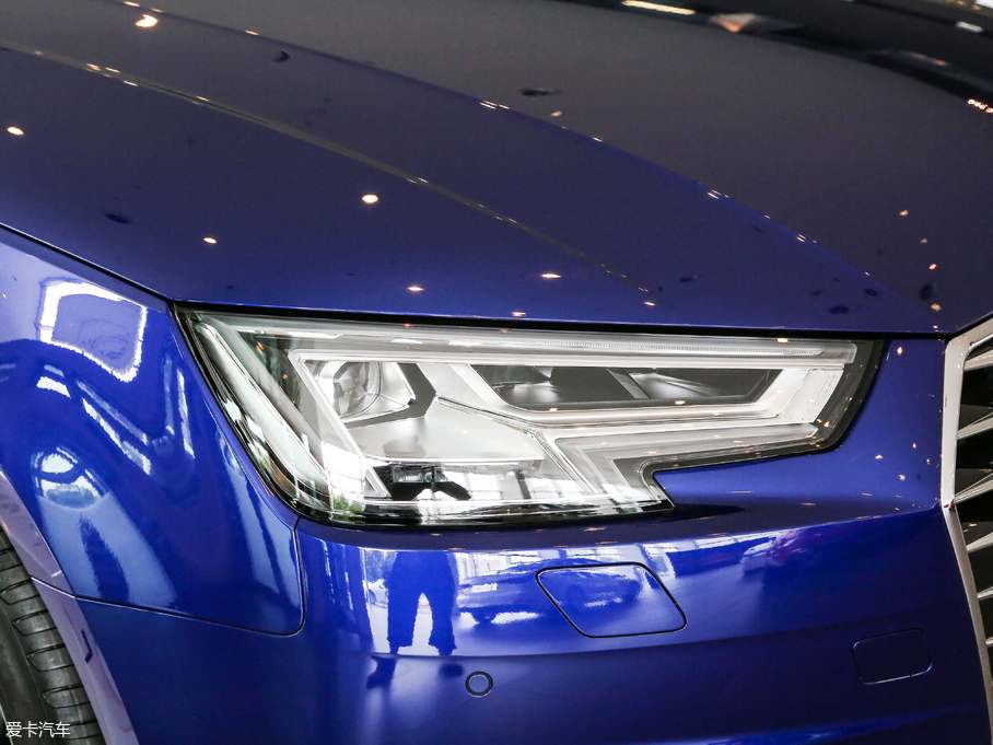 2018WA4L 30 40 TFSI Mȡ