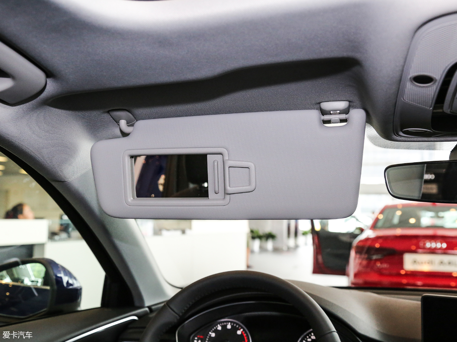 2018?yun)WA4L 30 40 TFSI M(jn)ȡ