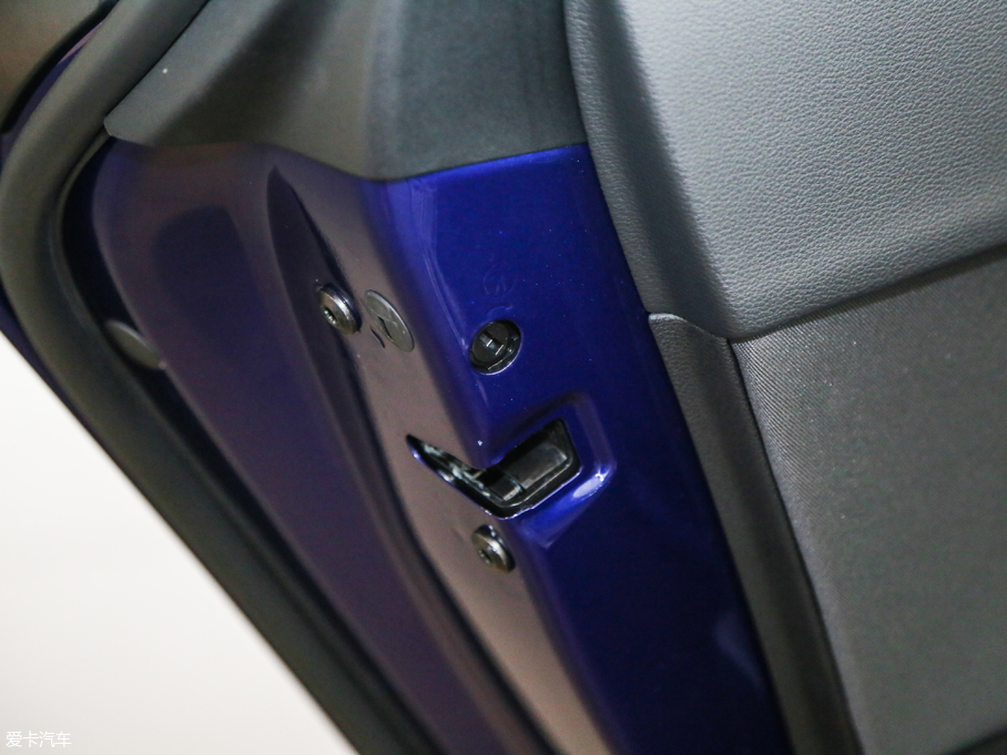 2018WA4L 30 40 TFSI Mȡ