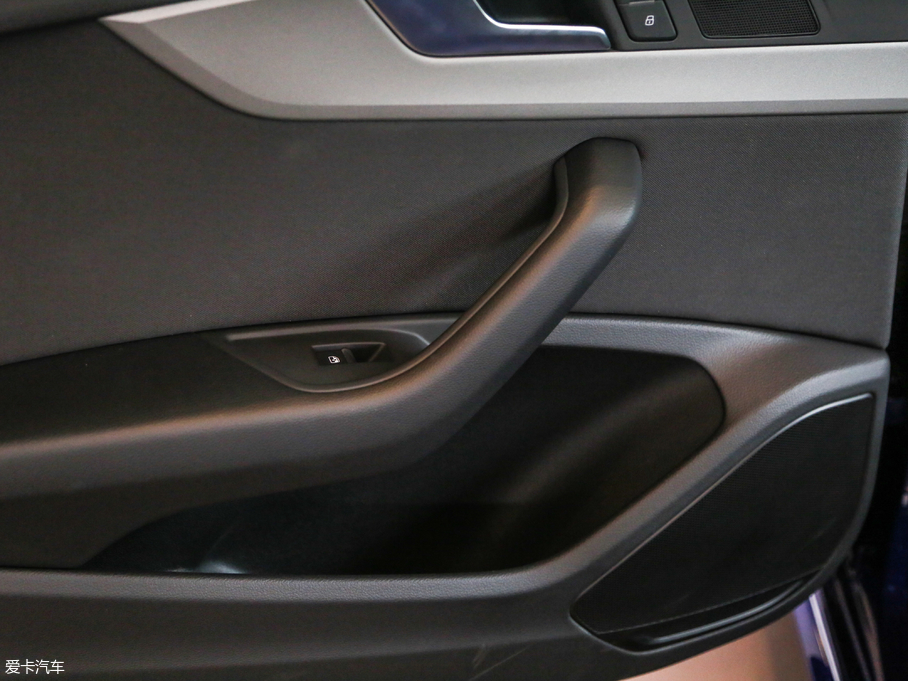 2018WA4L 30 40 TFSI M(jn)ȡ