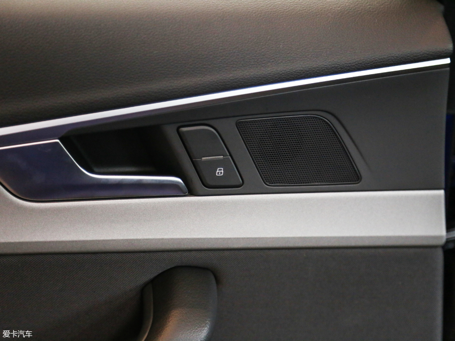 2018WA4L 30 40 TFSI Mȡ