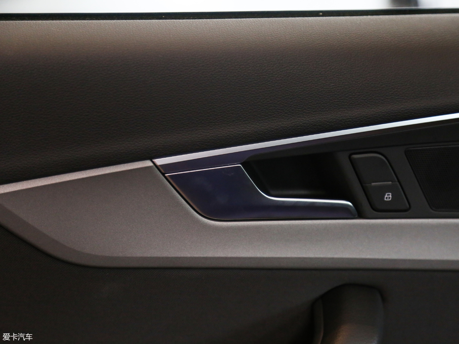 2018WA4L 30 40 TFSI Mȡ