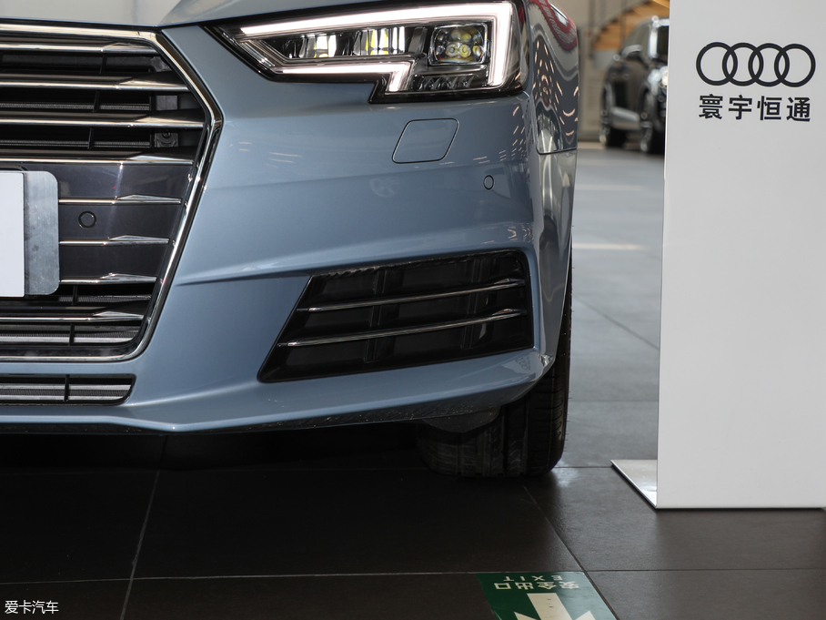 2018WA4L 30 40 TFSI Mȡ