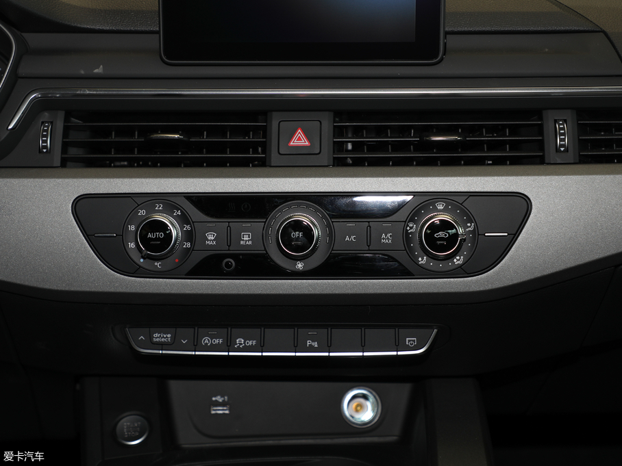 2018WA4L 30 40 TFSI Mȡ