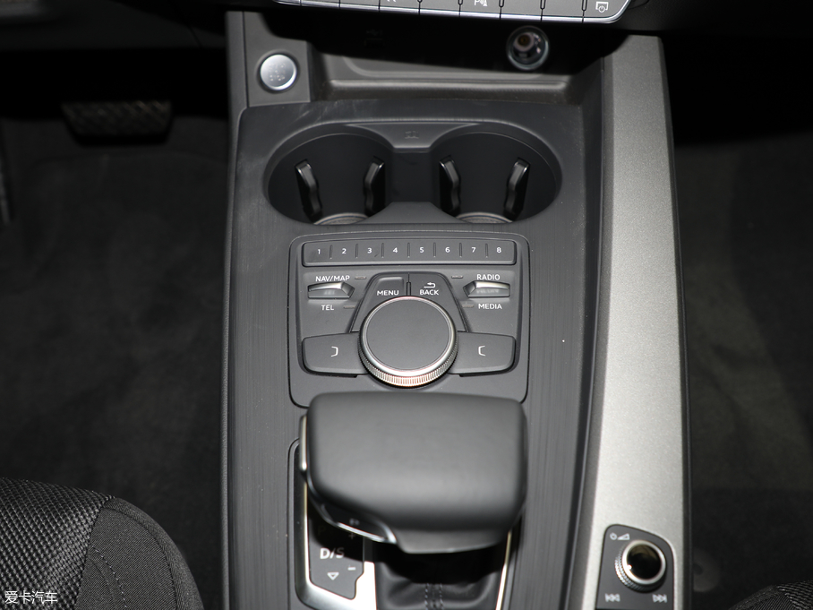 2018WA4L 30 40 TFSI Mȡ