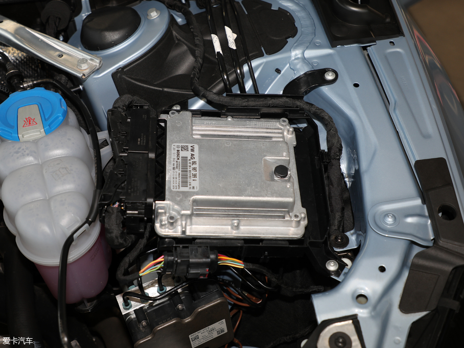 2018WA4L 30 40 TFSI Mȡ