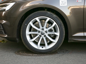 201830 40 TFSI r ݆Ȧ