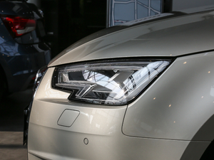 201830 40 TFSI M(jn)ȡ (x)(ji)^