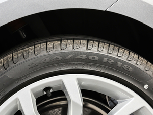 201830 40 TFSI r ݆̥ߴ