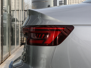 201830 40 TFSI r (ji)^