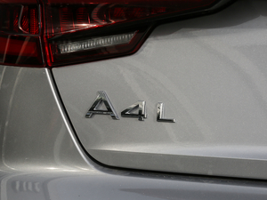 201830 40 TFSI r (ji)^