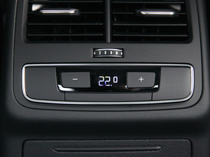 201830 40 TFSI \ п؅^