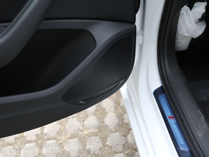 201830 45 TFSI quattro\(yn) g