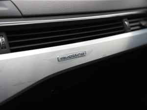 201830 45 TFSI quattro\ g