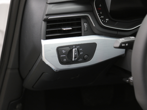 201830 45 TFSI quattro\(yn)(dng) п؅^(q)