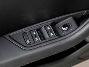 201830 40 TFSI \ {܇ƅ^	