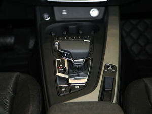 201830 40 TFSI M(jn)ȡ п؅^(q)