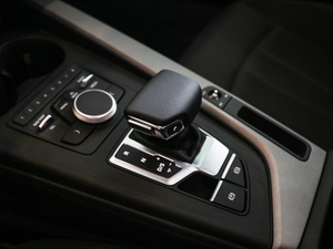 201830 40 TFSI M(jn)ȡ п؅^(q)