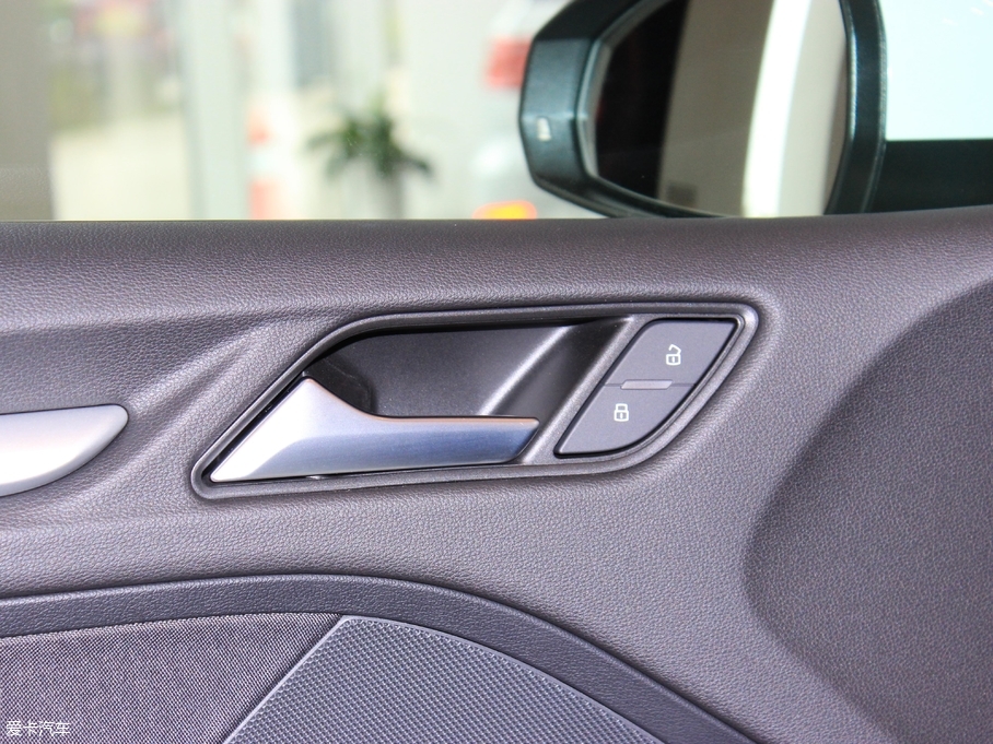 2018WA3 Limousine 30 Limousine 35 TFSIMȡ	