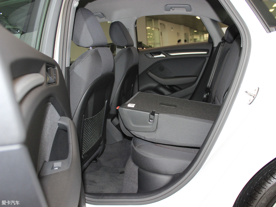 2018WA3 Limousine 30 Limousine 35 TFSIMȡ	