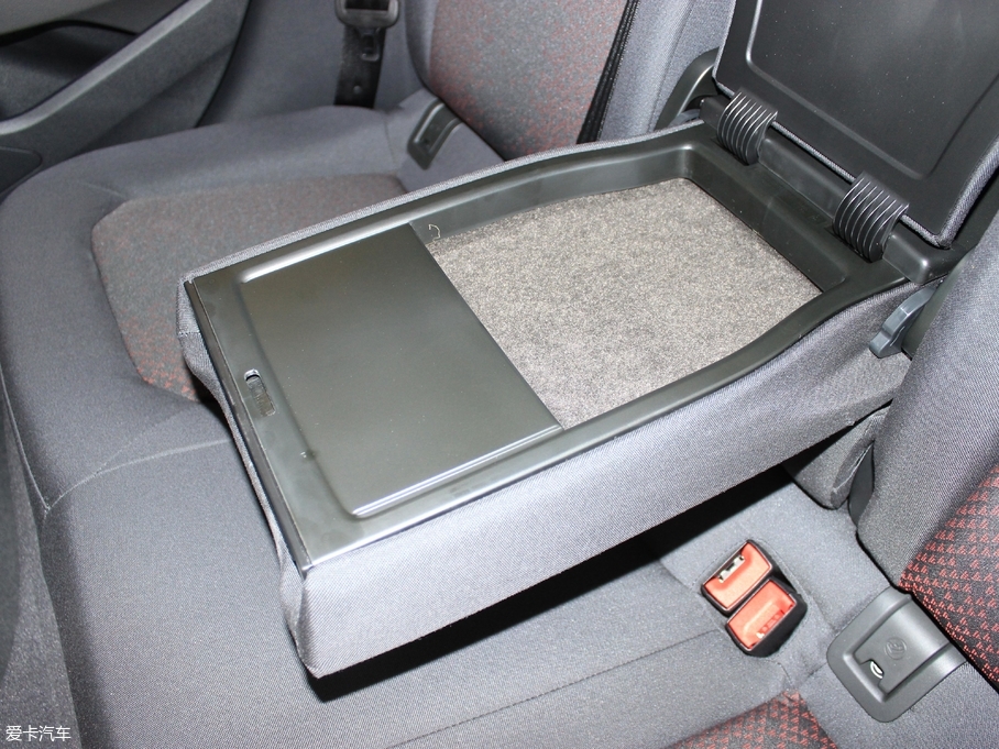 2018WA3 Limousine 30 Limousine 35 TFSIMȡ	