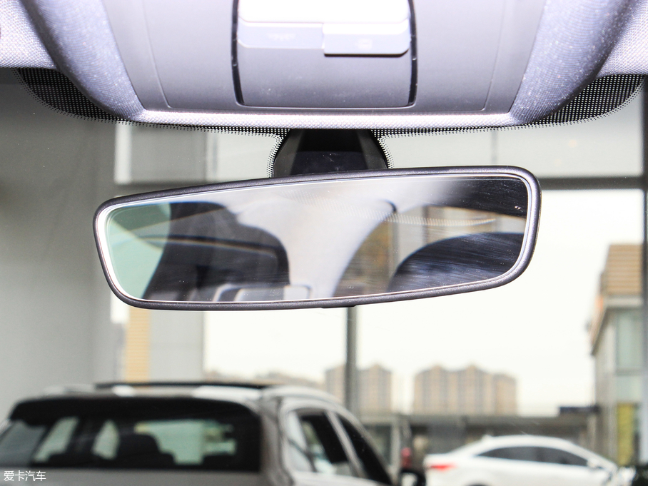 2018WA3 Limousine 30 Limousine 35 TFSIMȡ	