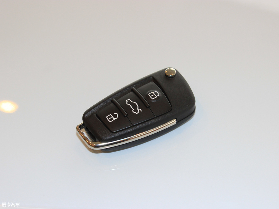 2018?yun)WA3 Limousine 30 Limousine 35 TFSIM(jn)ȡ	