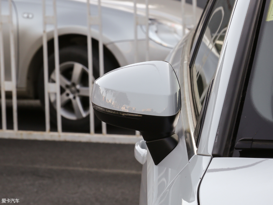 2018��W��A3 Limousine 30����� Limousine 35 TFSI�L����