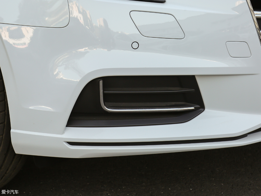 2018WA3 Limousine 30 Limousine 35 TFSIL