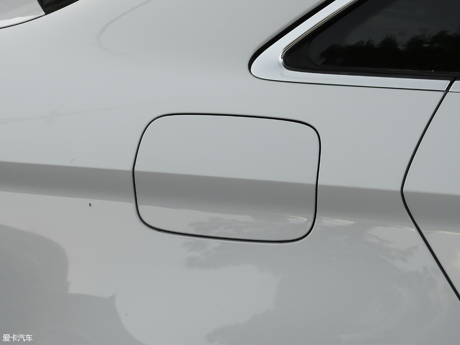 2018��W��A3 Limousine 30����� Limousine 35 TFSI�L(f��ng)����