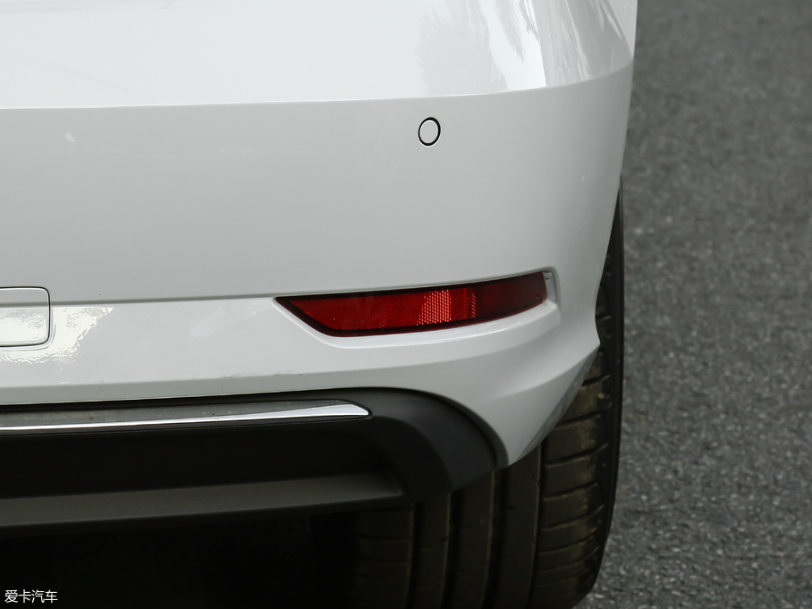 2018WA3 Limousine 30 Limousine 35 TFSIL