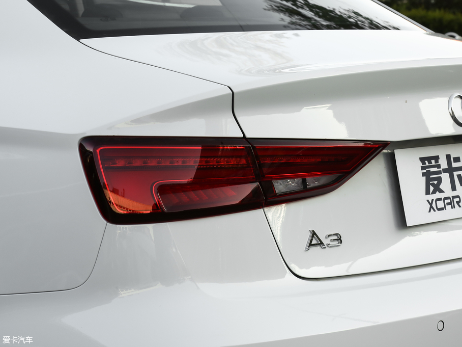 2018��W��A3 Limousine 30����� Limousine 35 TFSI�L(f��ng)����