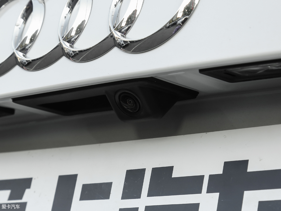 2018��W��A3 Limousine 30����� Limousine 35 TFSI�L����