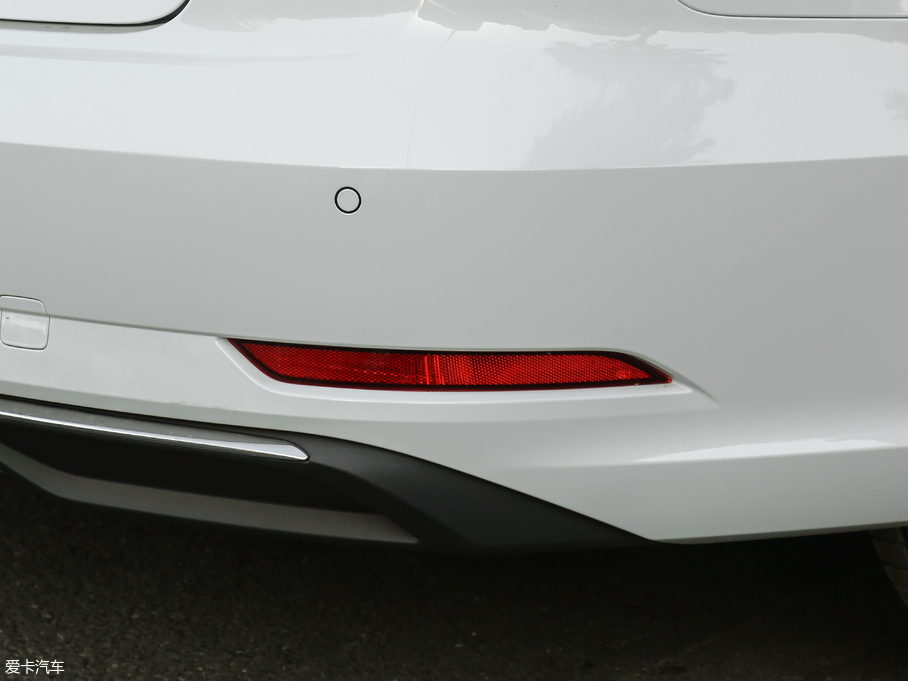 2018��?yu��n)W��A3 Limousine 30����� Limousine 35 TFSI�L(f��ng)����