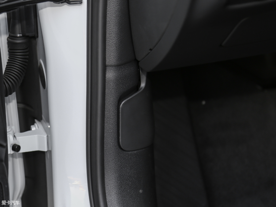 2018WA3 Limousine 30 Limousine 35 TFSIL