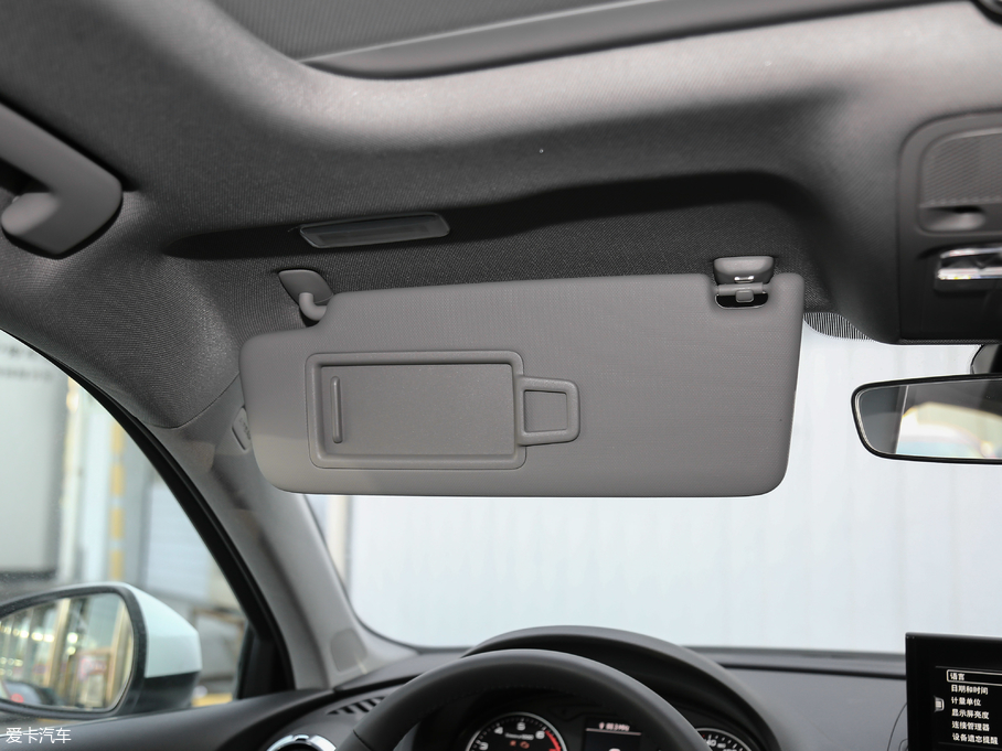 2018WA3 Limousine 30 Limousine 35 TFSIL