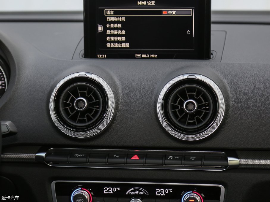 2018?yun)WA3 Limousine 30 Limousine 35 TFSIL(fng)